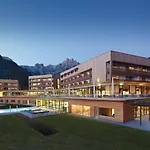 Hotel Aja Bergresort 4*