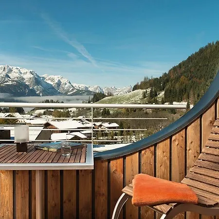 Aja Bergresort Hotel